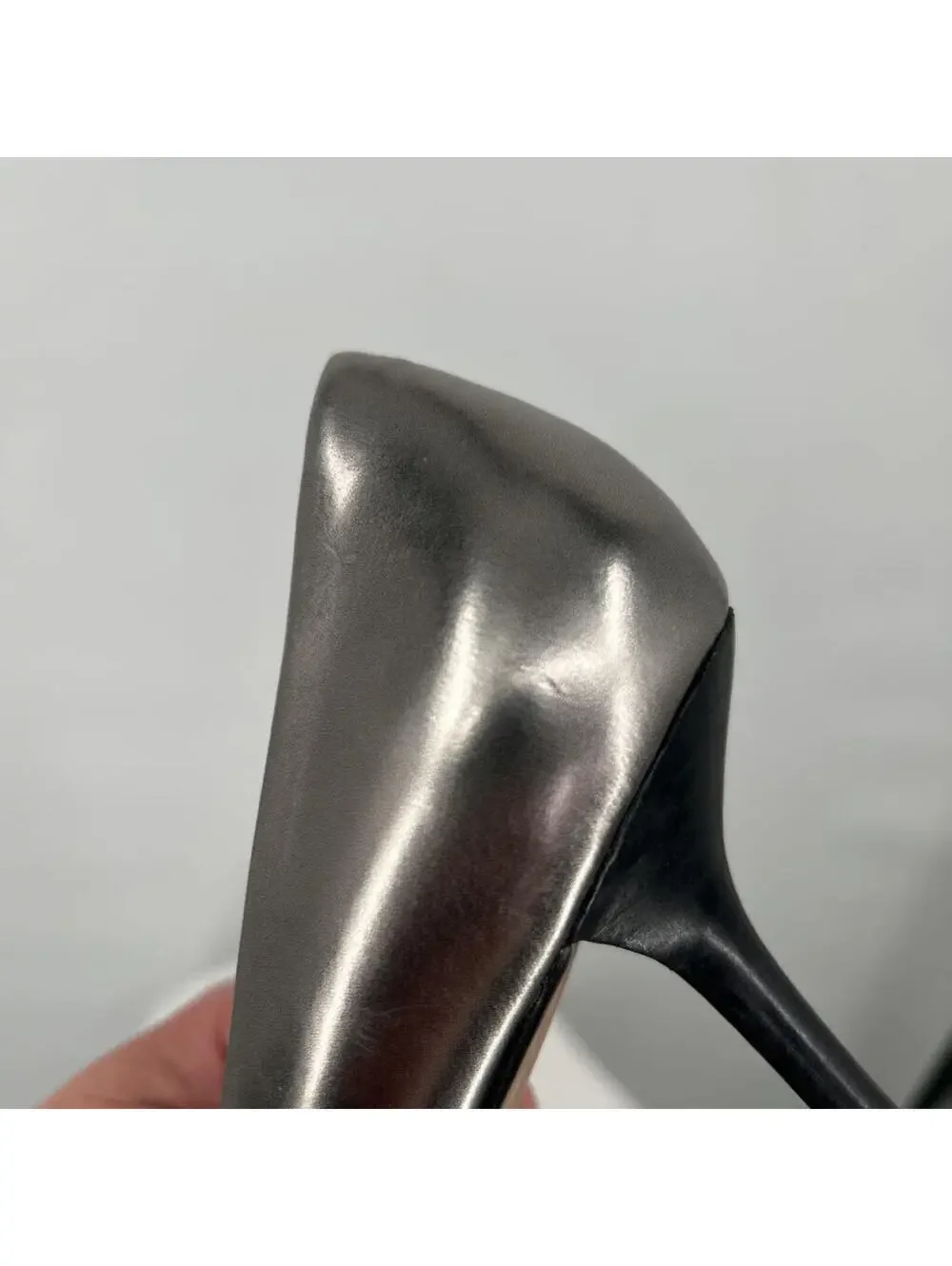 Women's Coach Bowery Pewter & Black Cap Toe Pointed Pumps 5